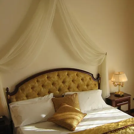 Grand Palace Hotel 5*