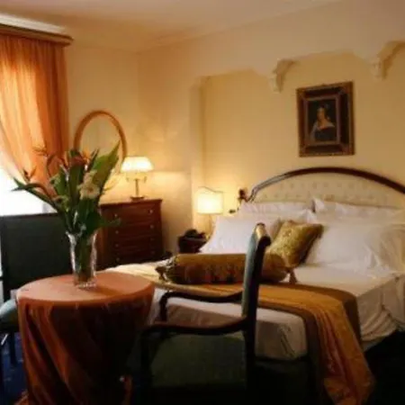 Grand Palace Hotel