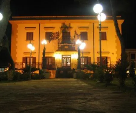 Hotel Grand Palace 5*