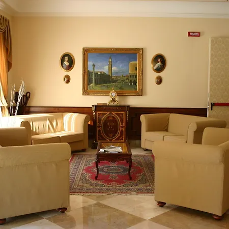 Grand Palace Μαρσάλα
