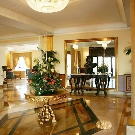 Ξενοδοχείο Grand Palace Μαρσάλα