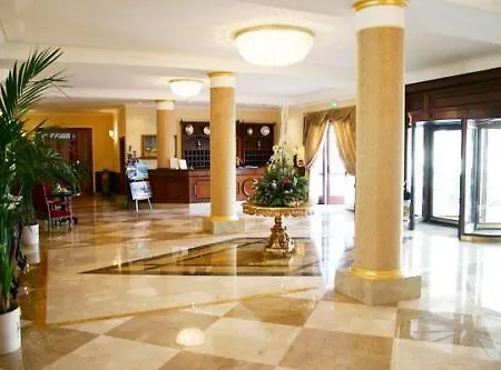 Hotel Grand Palace 5*
