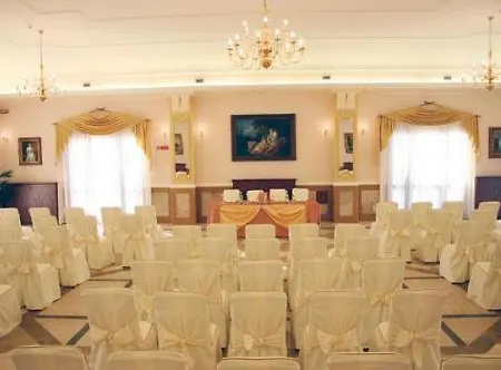 Hotel Grand Palace 5*