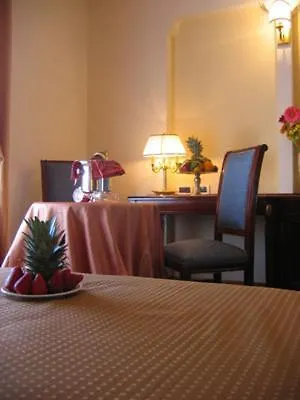 Grand Palace Hotel 5*