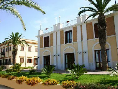 Hotel Grand Palace